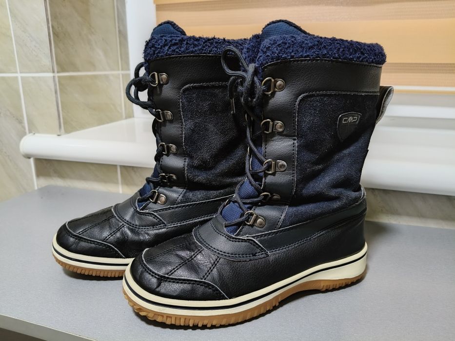 Черевики жіночі 37 WATERPROOF