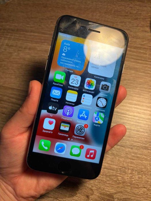 Оригінальний Iphone 6s. Нова батарея