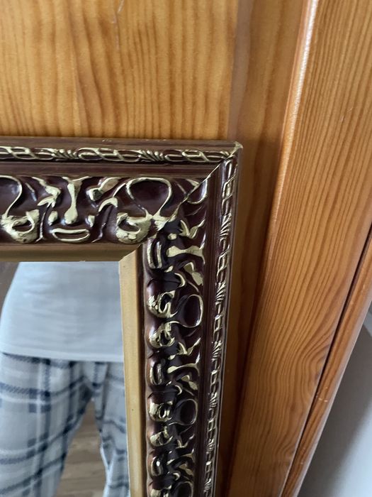 Espelho decorativo de sala ou de entrada de casa