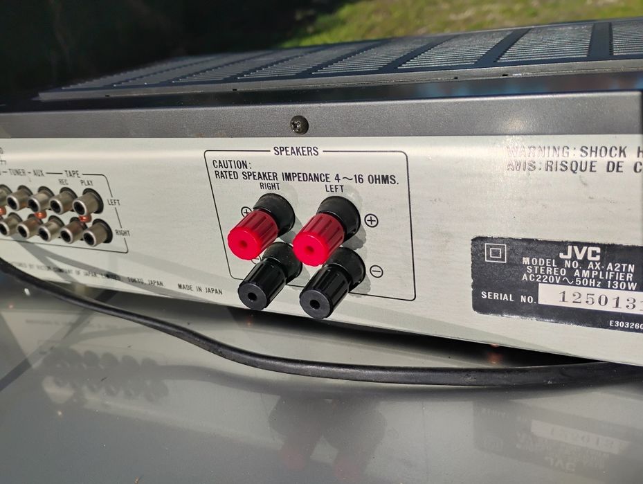 Zintegrowany wzmacniacz JVC AX-A2TN