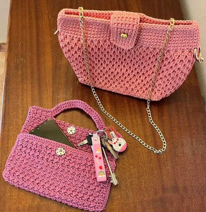 Bolsas em crochê