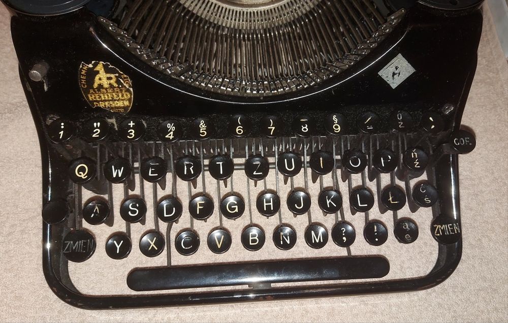 Mercedes Prima (1939–1940) – sprawna maszyna do pisania. Unikat  !!!