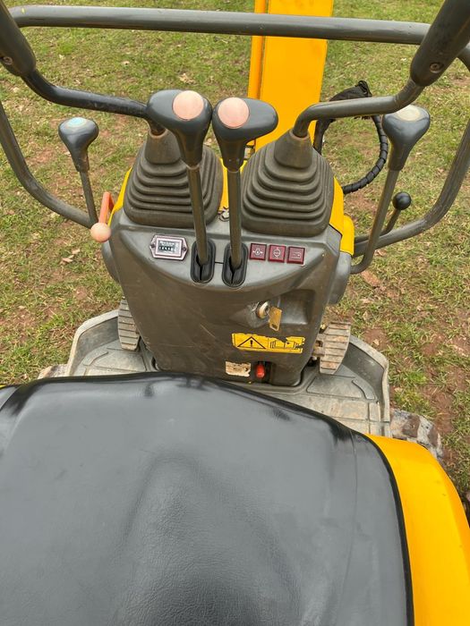 Yanmar SV08 2004рік мініескаватор