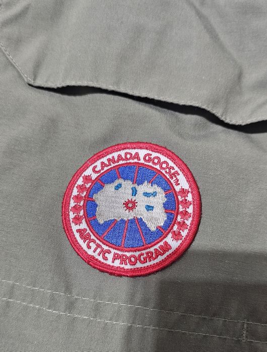 Kurtka Puchowa Canada Goose Down Jacket (M)