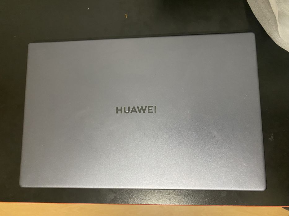 Huawei Matebook D1564585738921474122