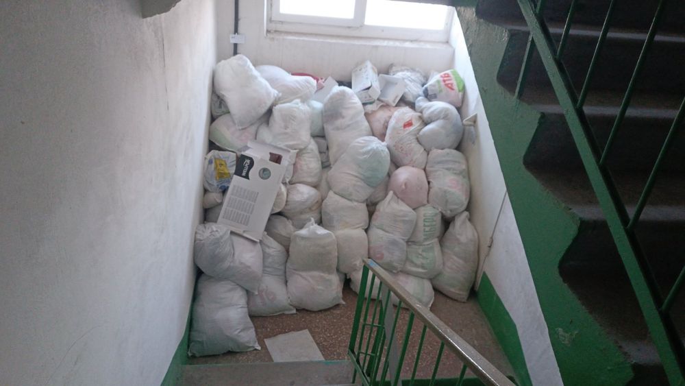 Безкоштовно секонд-хенд (самовивіз)