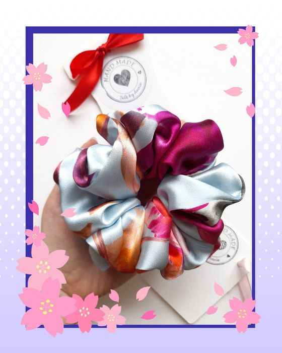 Fuksja iced blue jedwabna scrunchies