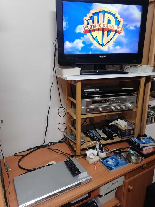 Odtwarzacz CD/DVD Sony DVP-NS76H pilot HDMI