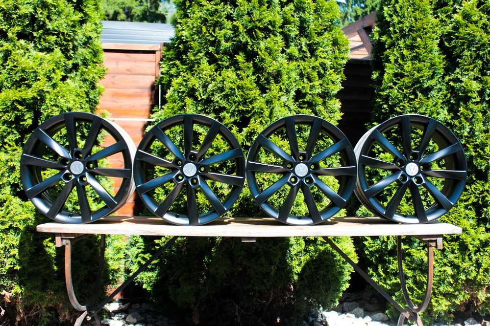 5x112 18 cali VW Passat Arteon Golf Jetta Beatle Caddy EOS Scirocco CZARNE