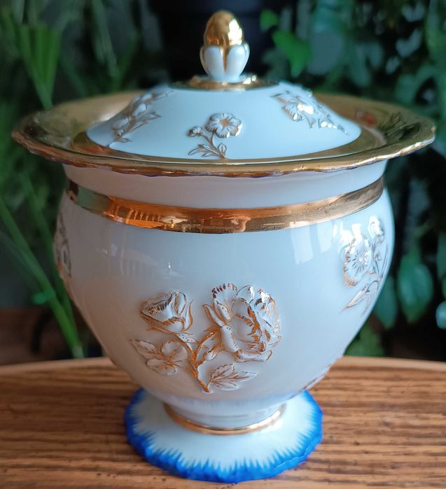 Porcelanowy serwis do herbaty – Królewska Miśnia