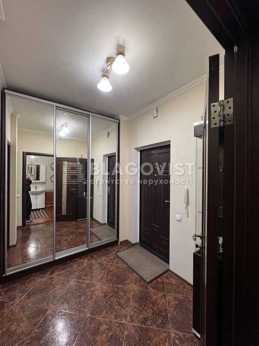 Продаж Новобудова  ЖК "Комфорт Таун" Місто в місті