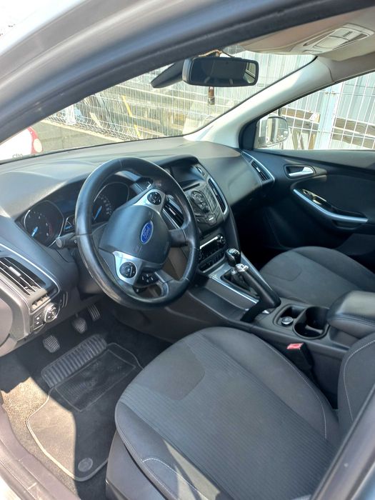 Ford Focus 2014.