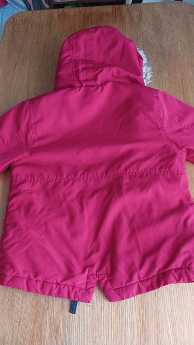 Курточка осінь для дівчинки 3 роки