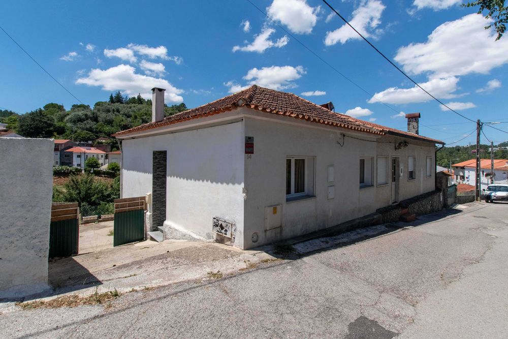 Vende-se moradia T2 em Eiras - Coimbra