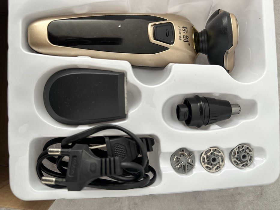 Máquina de barbear multifuncional 3 em 1