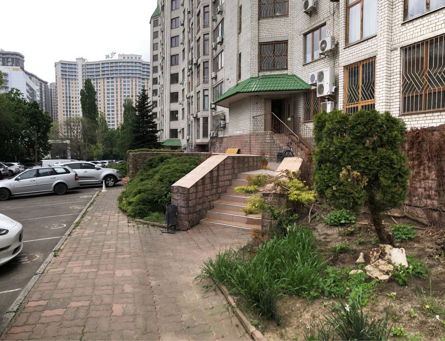 Гарна пропозиція! Офис уютный , , 2 отдельные просторные комнаты , кухня - View 4