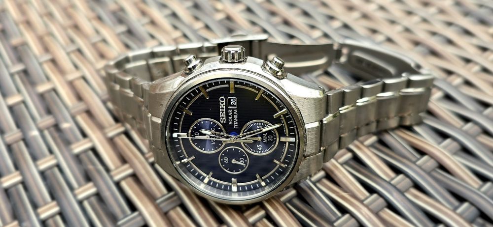 Seiko Solar Titanium, zegarek z chronografem