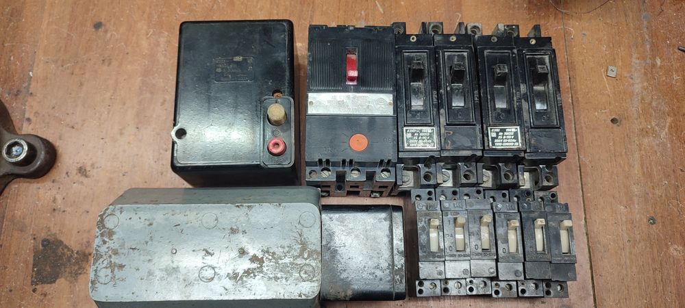 Продаю вживані автомати