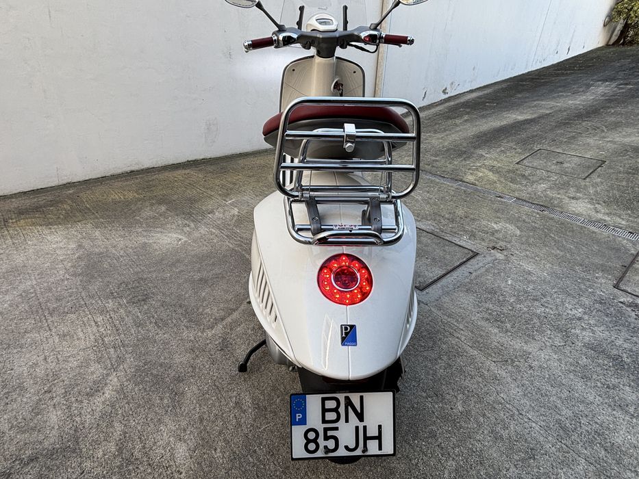 Vespa 946 ricordo italiano edicao limitada