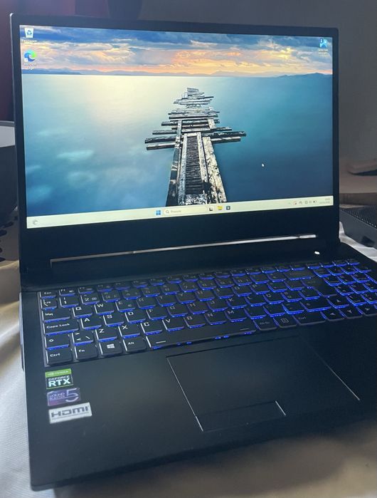 Portatil Clevo NH55 - RTX 2060 + 32GB Ram