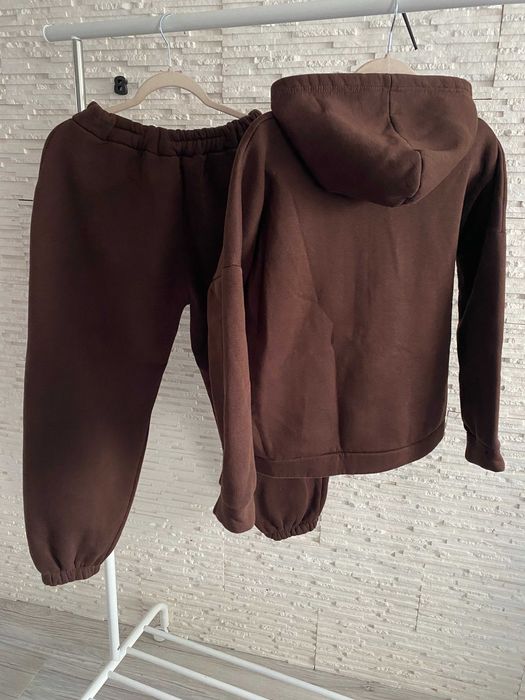 Luxury set dres czekoladowy joggery + bluza logo kangur