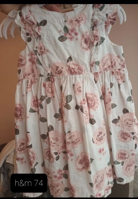 Śliczna Sukienki h&m 74