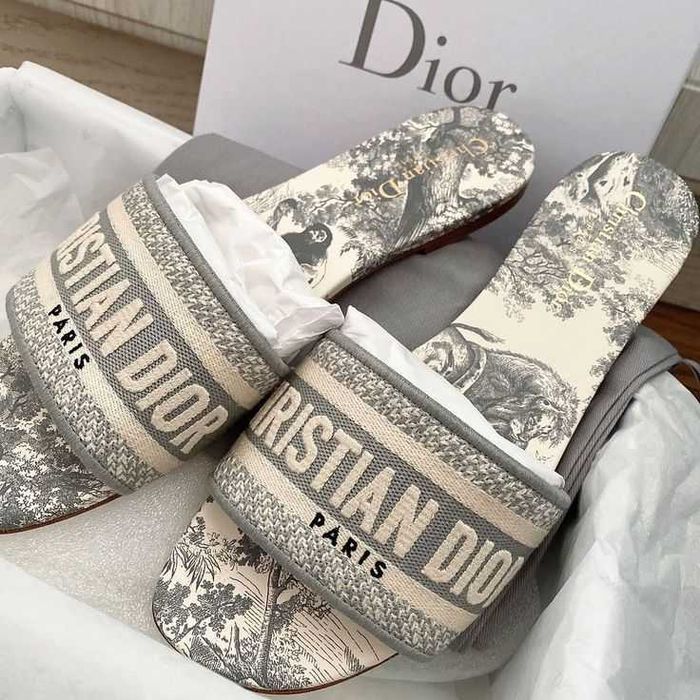 Klapki sandaly Dior 39