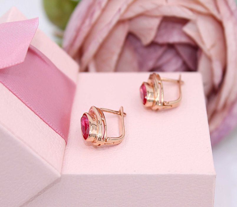 Złote kolczyki p.585/5,48g z różowymi kamieniami