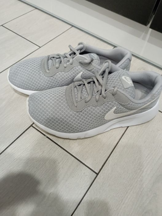 Кросівки Nike 38-39 кроссовки 24-25 см