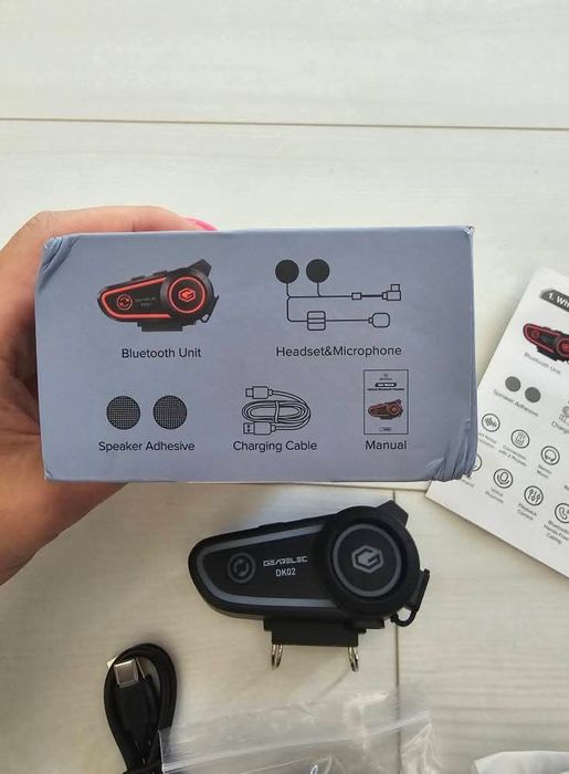 Zestaw słuchawkowy do kasku