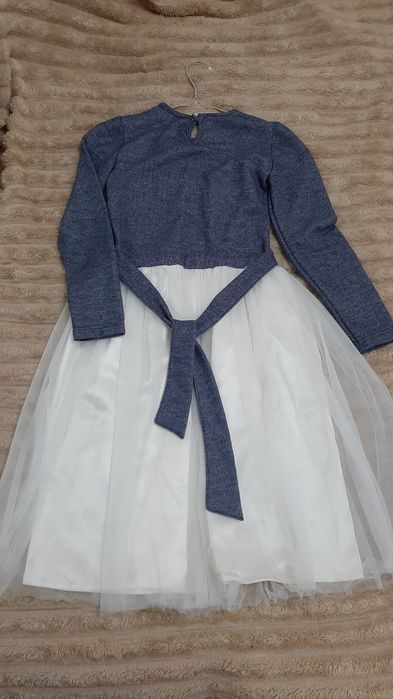 Плаття на дівчинку