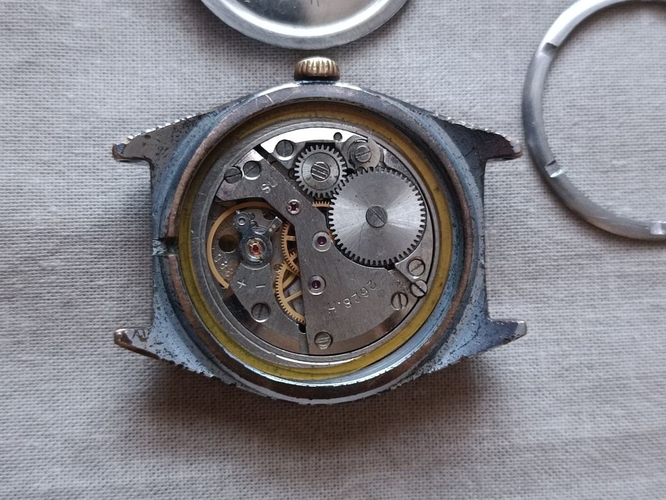 Часы наручные СССР