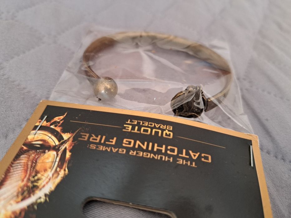 Hunger Games Jogos da Fome bracelete metal Mimo Gaio e Revolução -NOVO