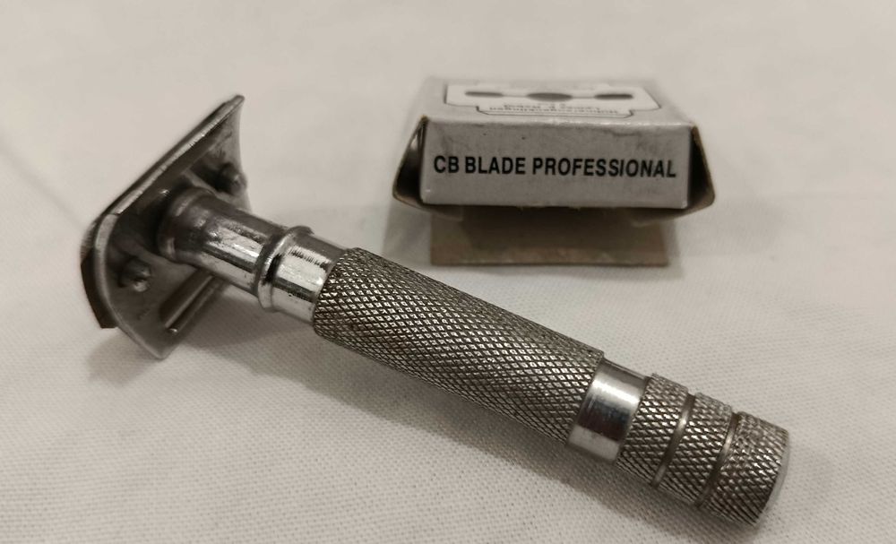 Máquina de barbear manual vintage