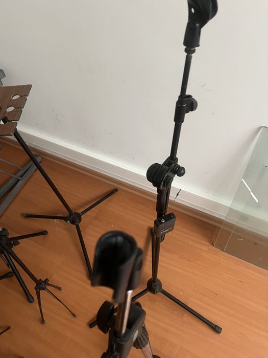 Conjunto de Suportes de Microfone e Acessórios de Palco