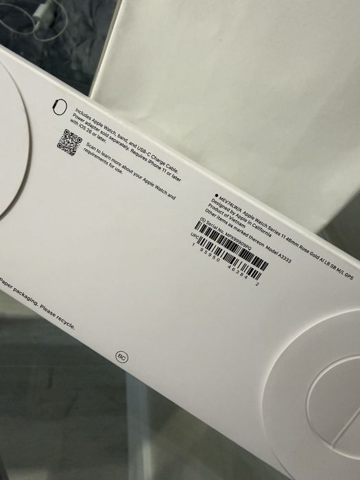 Apple Watch series 11 46mm Rose Gold