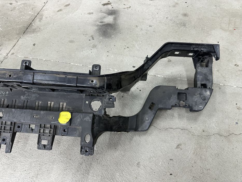 Телевизор метал, пластик Ford Edge 15-24