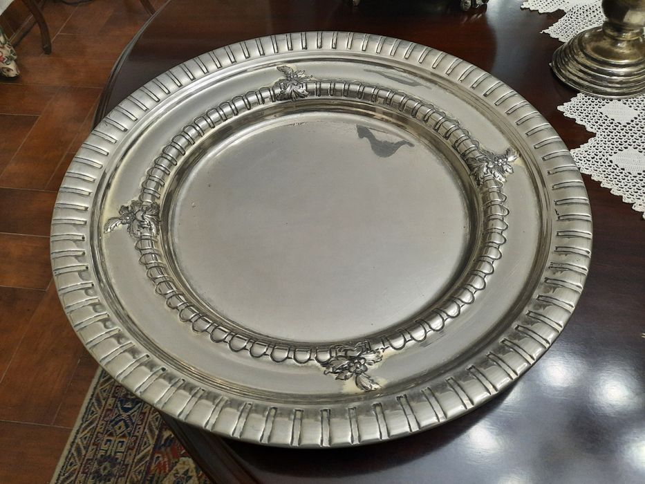 Terrina e prato em casquinha
D