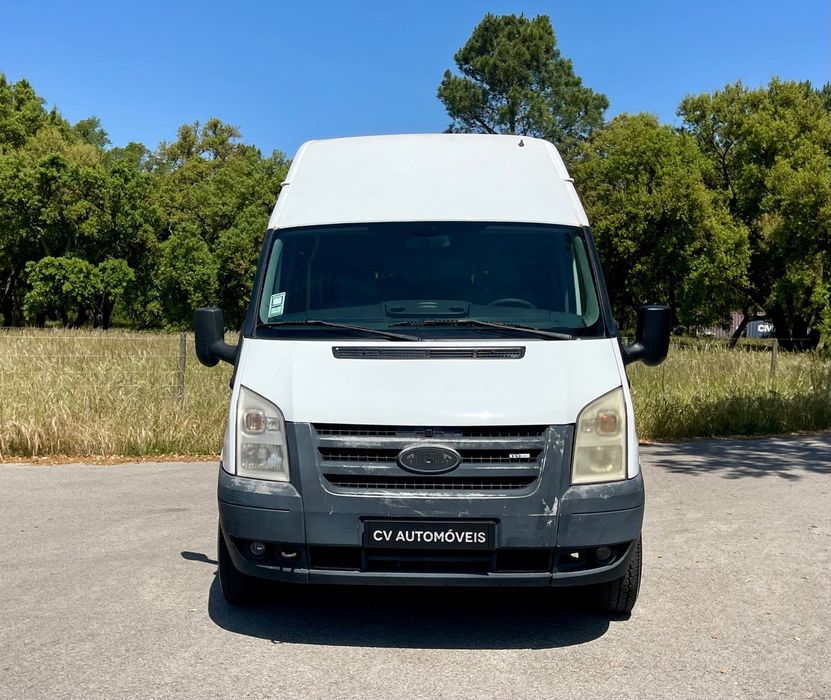 Ford Transit 330L 2.2 TDCi