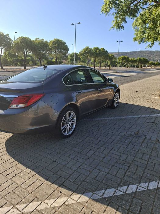 Opel insignia 1600