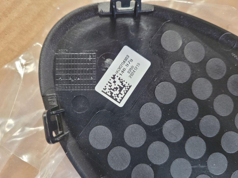 hyundai i30 iii emblemat znaczek logo pod radar acc 86367g4900 nowy