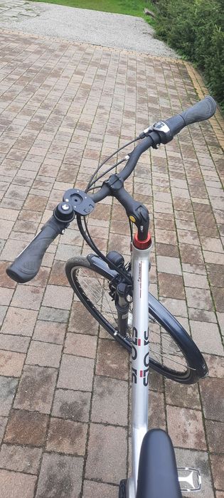 Rower elektryczny Sinus 36v bosch ładowarka 4a