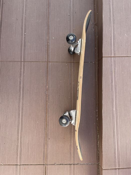 Skate com gráfico Peanuts