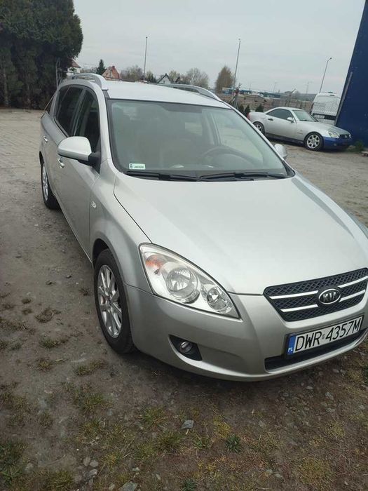 KIA CEED Kombi bogate wyposażenie Okazja