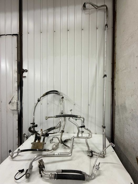 Трубки кондиціонера Tesla Model X 2017 трубки кондиціонування Тесла X