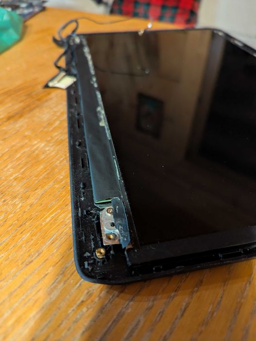 Części HP 15-r091sw (Płyta, Matryca, Touchpad, wifi, głośniki)