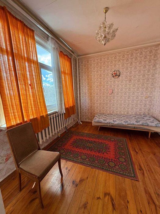 Будинок в селі Вознесенське, 6 км. від Чернігова