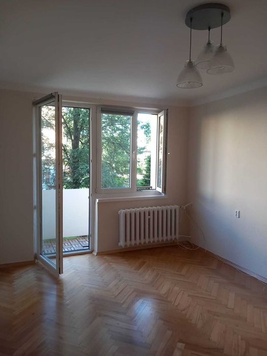 Mieszkanie 47 m² z balkonem – Barskie, blisko Galerii Trzy Korony, prywatne
