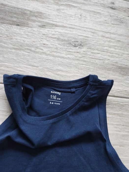 Koszulki na ramiączka bluey małpa nowe 116