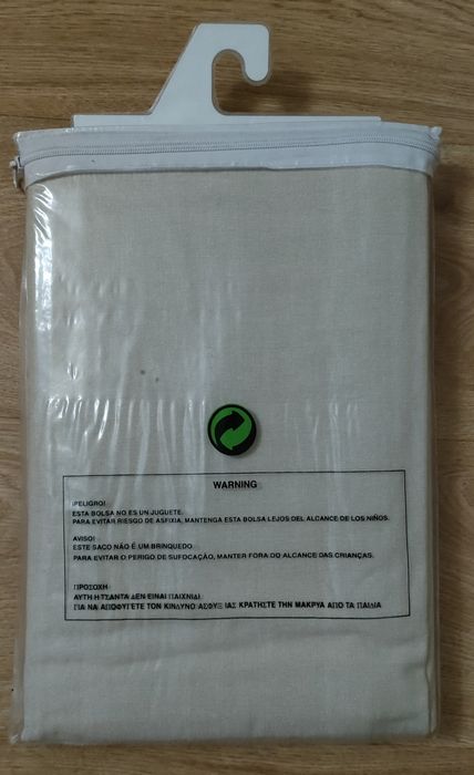 Uma Cortina bege 100% algodão